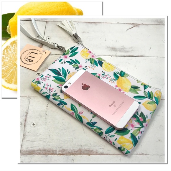 "When Life Gives You Lemons" Wristlet - Picture 5 of 6